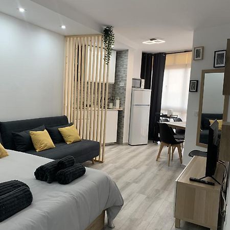 Precioso Estudio Frente Al Mar Con Piscina Benalmádena Exterior foto