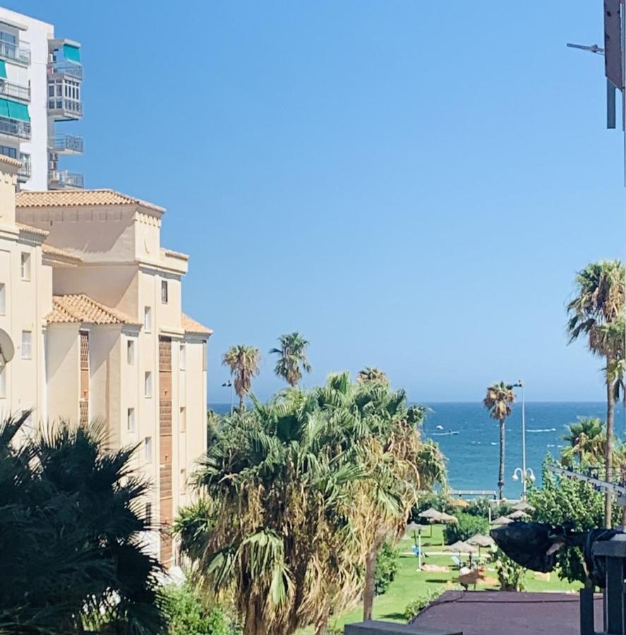 Precioso Estudio Frente Al Mar Con Piscina Benalmádena Exterior foto