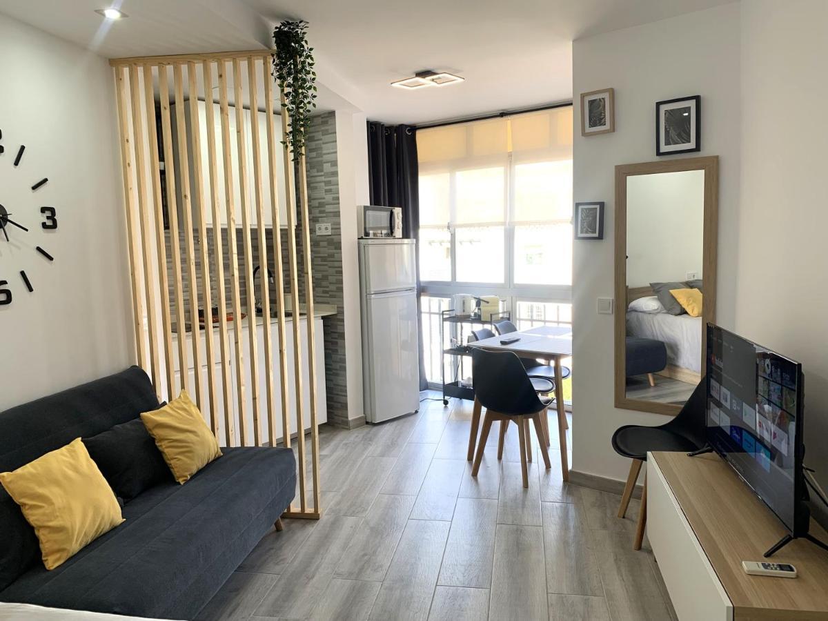 Precioso Estudio Frente Al Mar Con Piscina Benalmádena Exterior foto